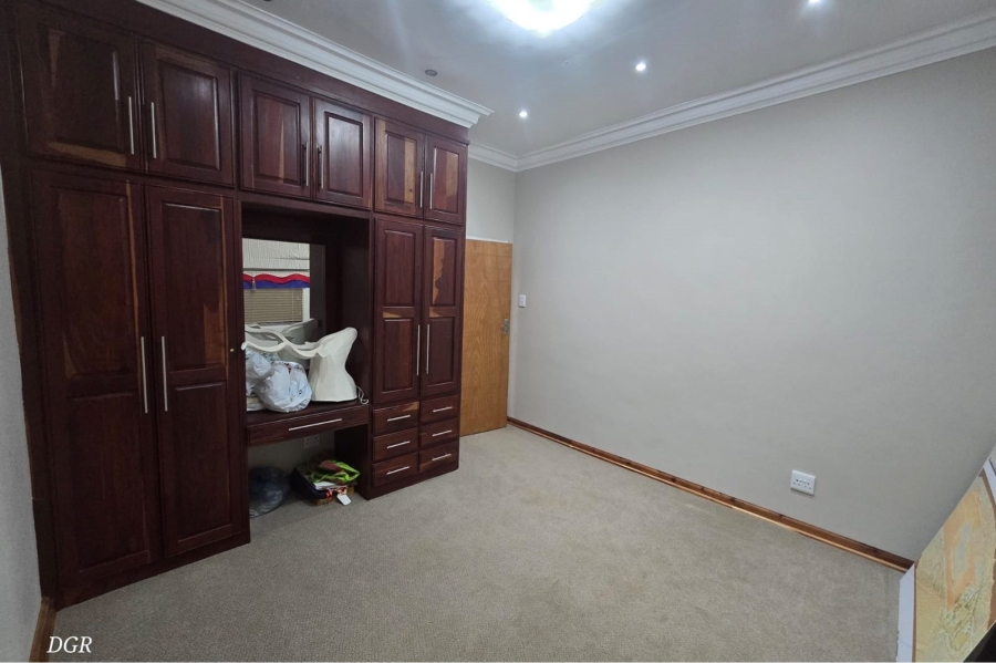 4 Bedroom Property for Sale in Hadison Park Northern Cape